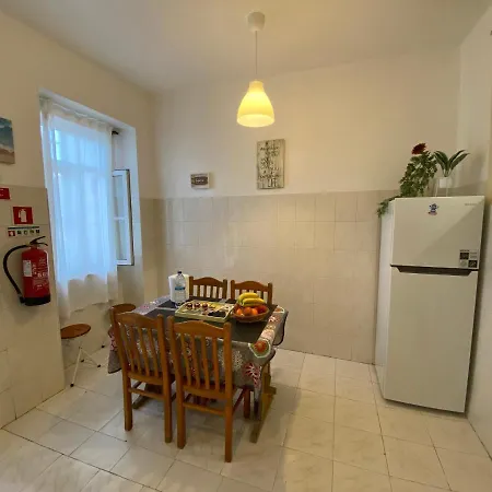 Tomas Surf Shelter Apartmán